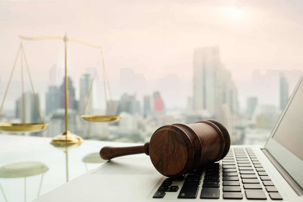 The Legal Industry and a Snail’s Pace of Technology Adoption