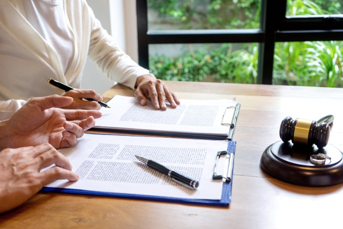 4 Things Family Law Firms Should Consider When Serving Divorce Documents